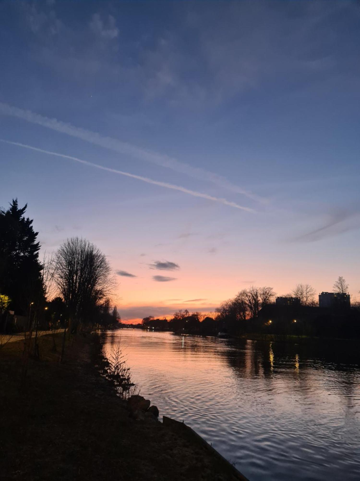 Notre Cocon Au Coeur De Ville Lagny Exteriér fotografie